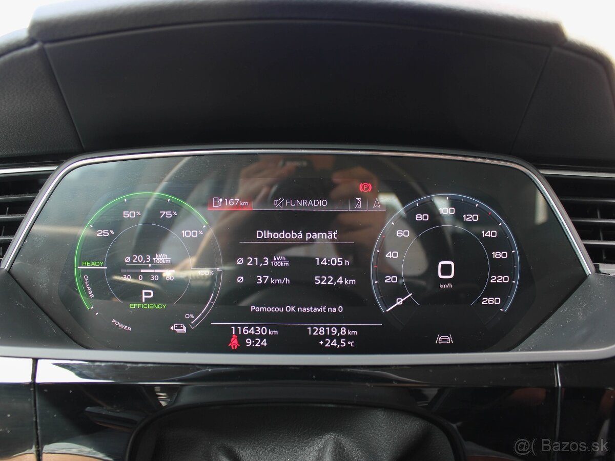 Audi E-Tron 50 Quattro - 7