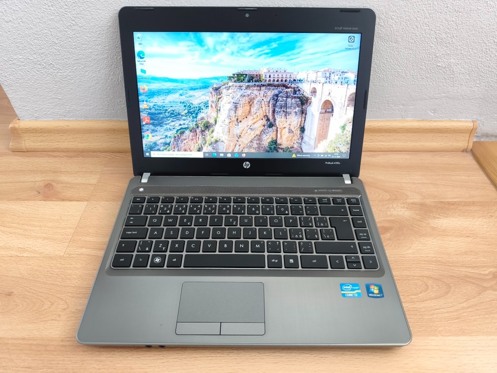 predám Hp probook 4330s - Intel core i3 - 8gb ram - ssd - 7