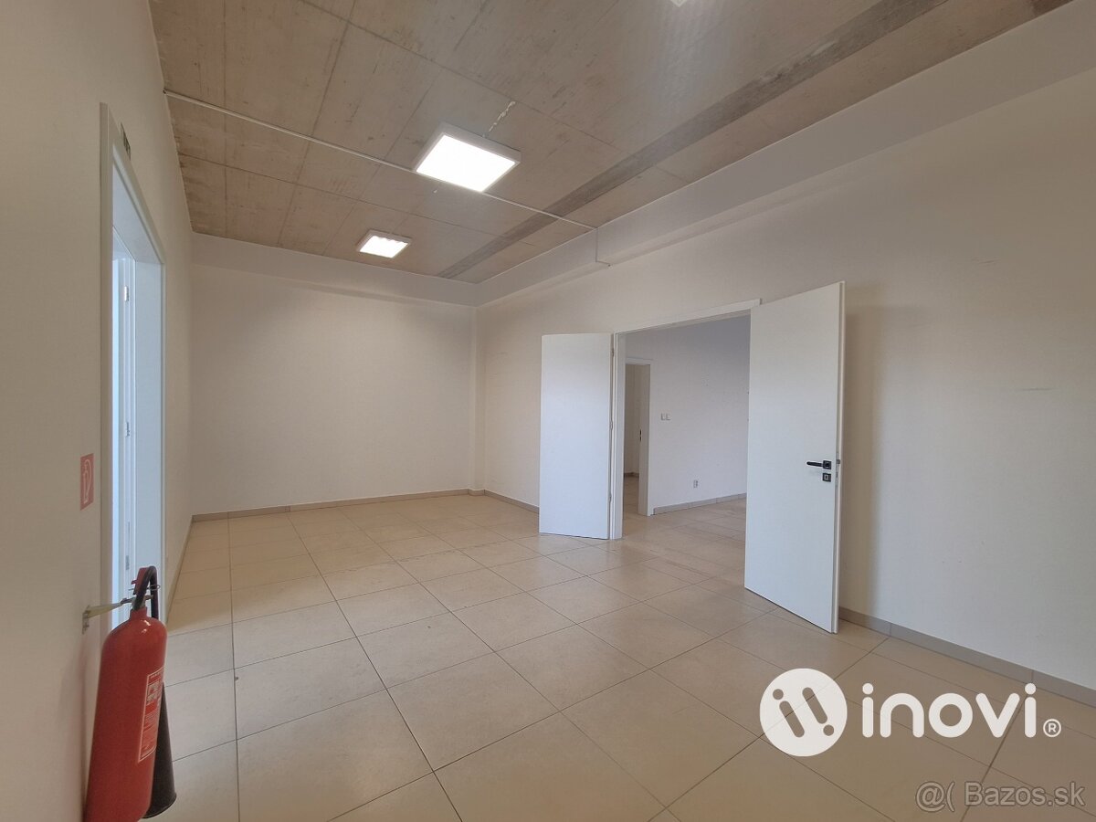 Obchodné priestory v centre moderného bývania R11 - 7