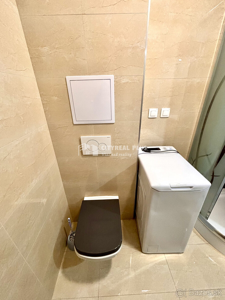 Ponúkame Vám na prenájom v novostavbe zariadenú garsónku v m - 7