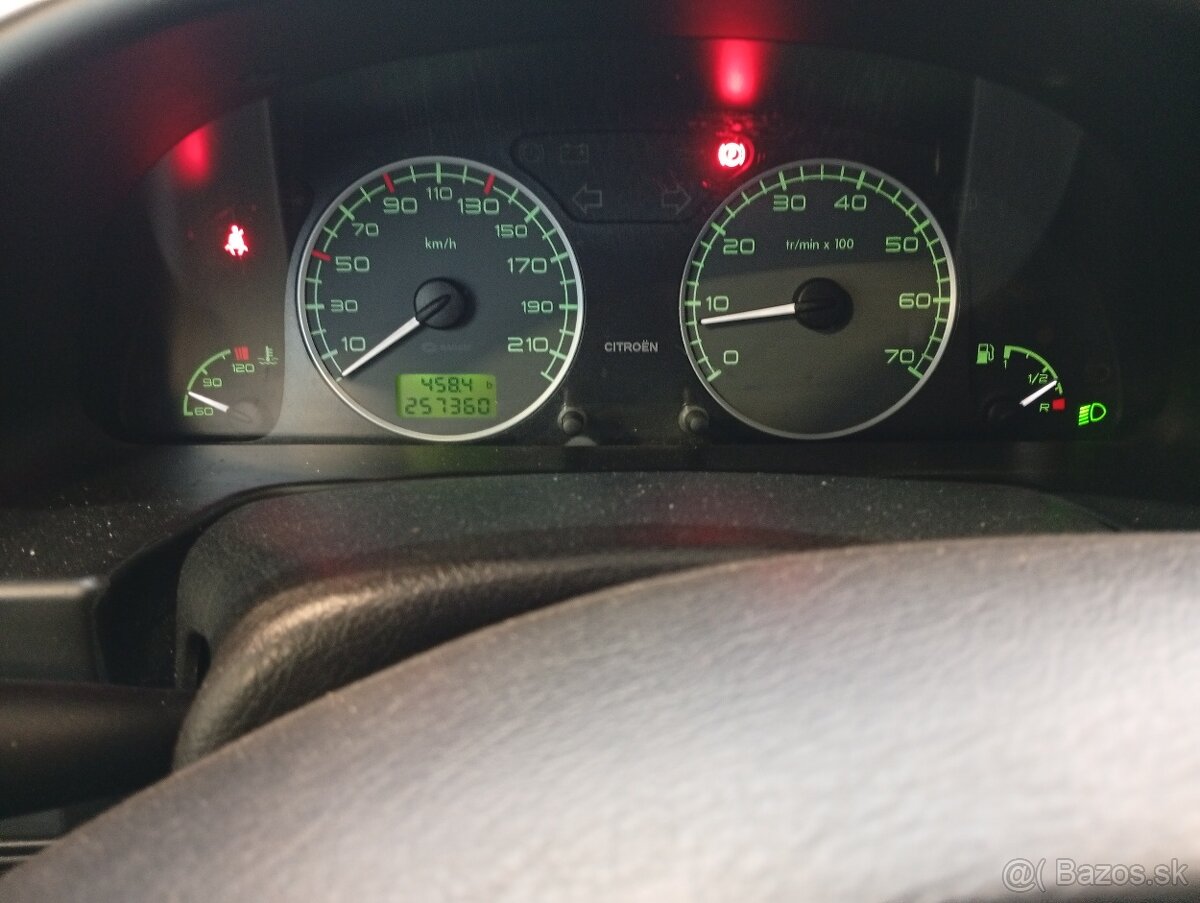 Predám Citroen Xsara - 7