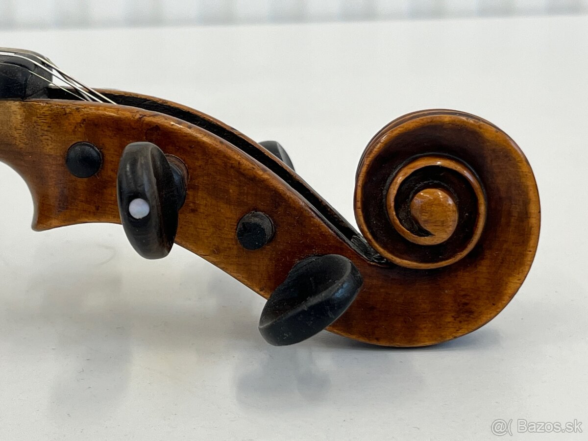 Staré “ploché “husle - 7