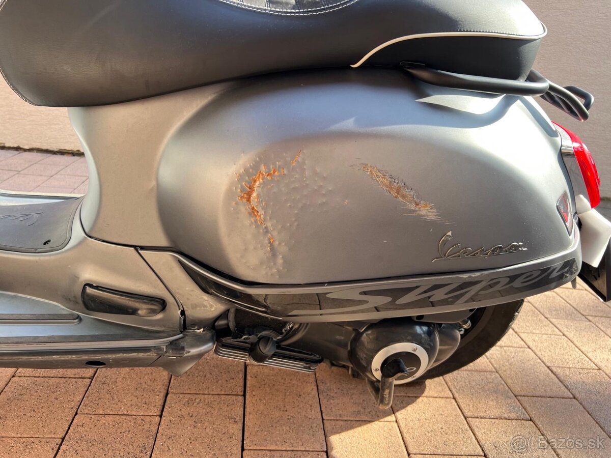 VESPA GTS 300 - 7