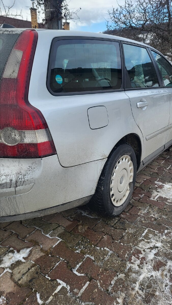 Volvo v50 - 7