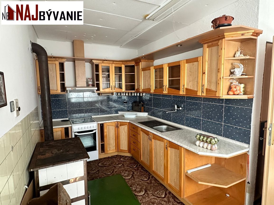 Rodinný dom v centre Pribyliny - 7