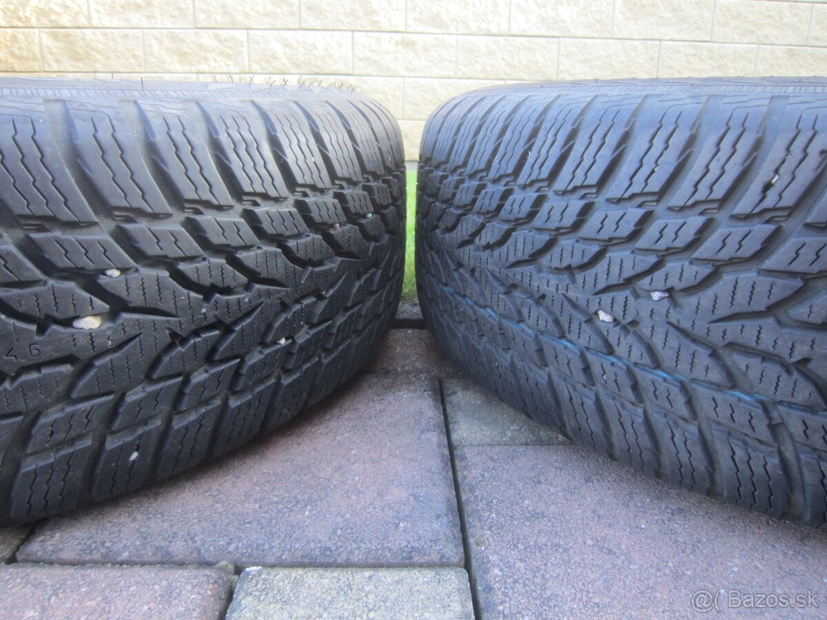 185/60R15 zimne pneu Nokian s plechovimi diskami Fabia 3 - 7