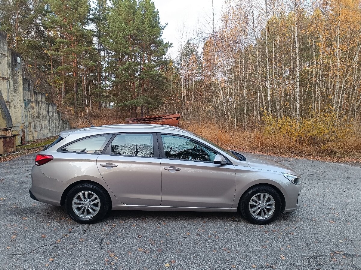 Hyundai I30 kombi rok 2018,najeto: 112.252 km, Nové v CZ - 7