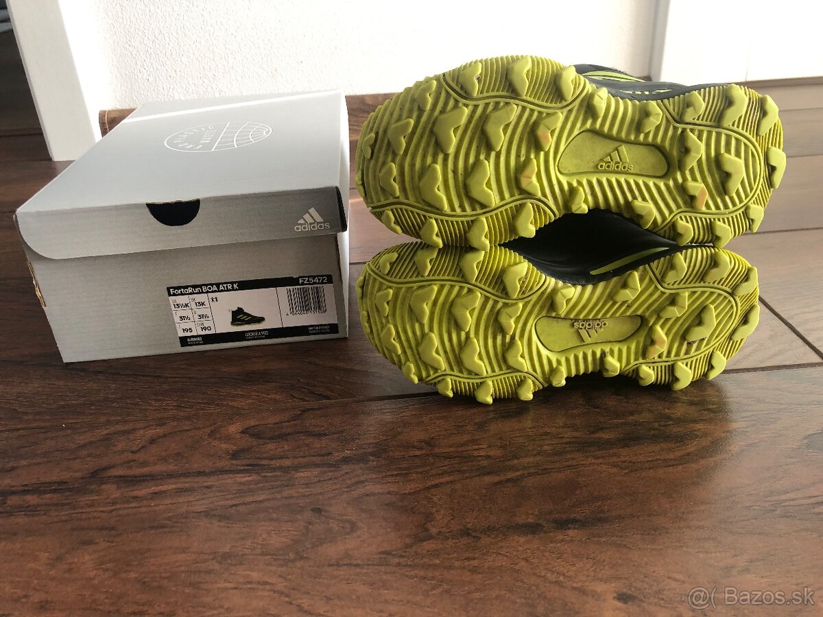 Botasky Adidas č.29, 30,5 a 31,5 - 7
