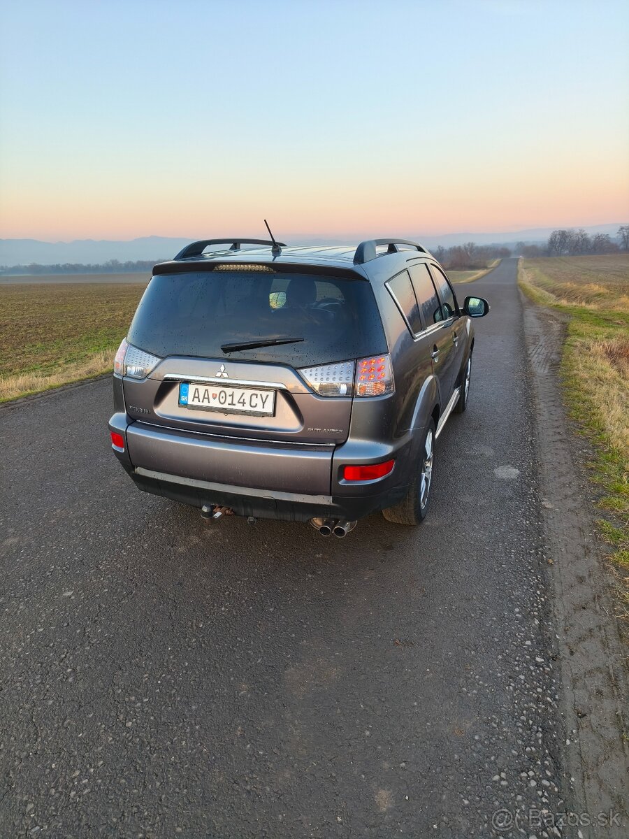 Mitsubishi Outlander 2.2 DI-D - 7