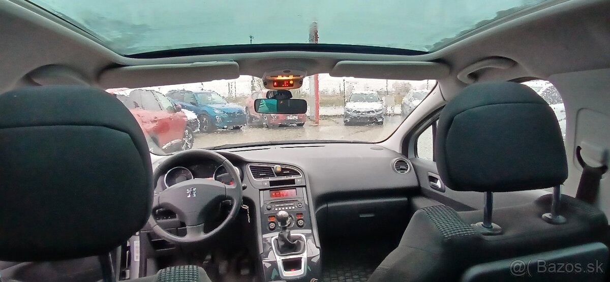 Na PREDAJ Peugeot 5008 EXECUTIVE 1.6HDi 110k FAP BVM 7 miest - 7