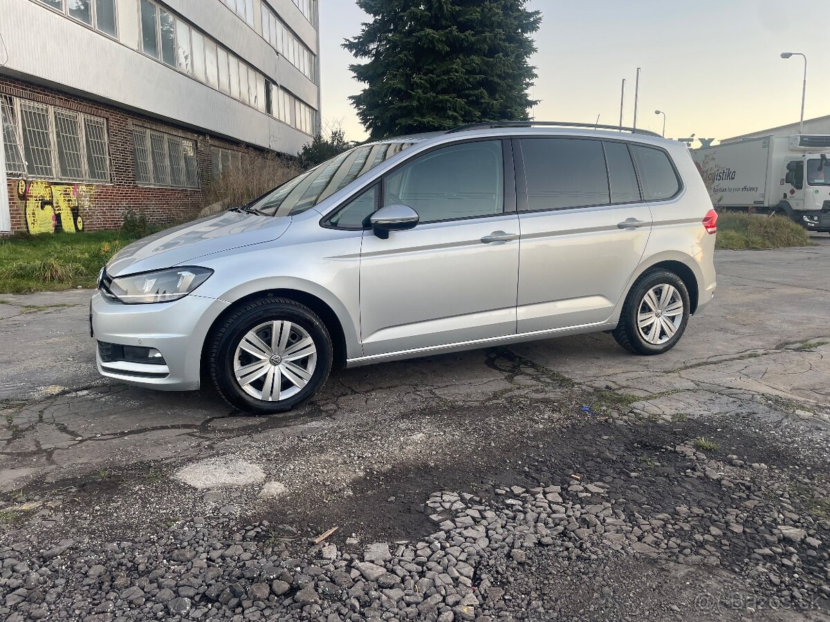 Volkswagen touran 2.0tdi 2020 - 7