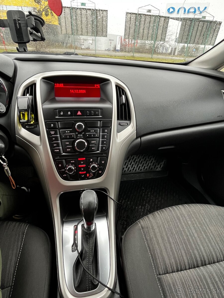 Opel Astra Sport Tour - 7