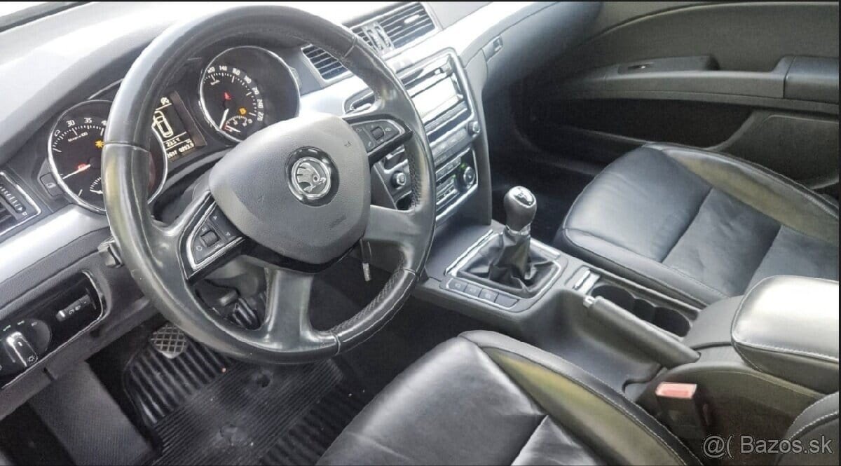 ŠKODA SUPERB COMBI 2.0 TDI - 7