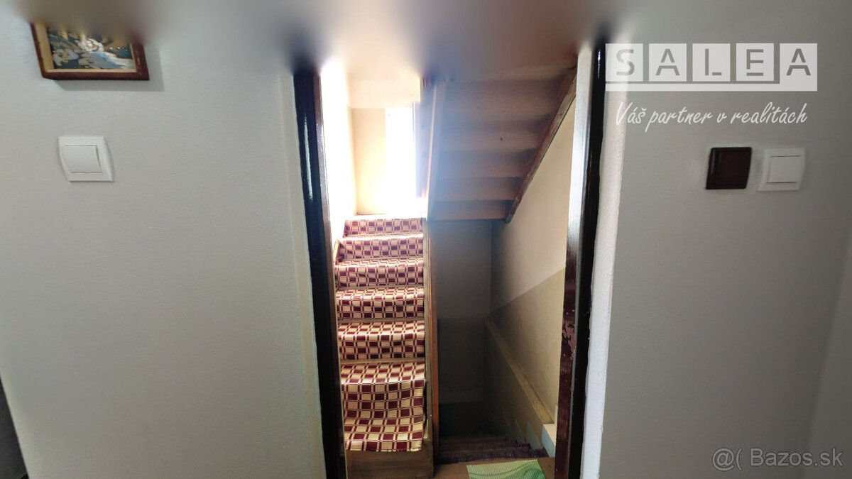 Exkluzívne. Rodinný dom v tichej lokalite pod lesom v Prakov - 7