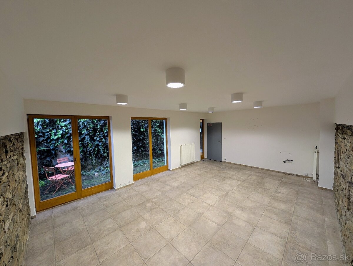 Tichý priestor pre služby na objednávku - centrum Prešov - 7