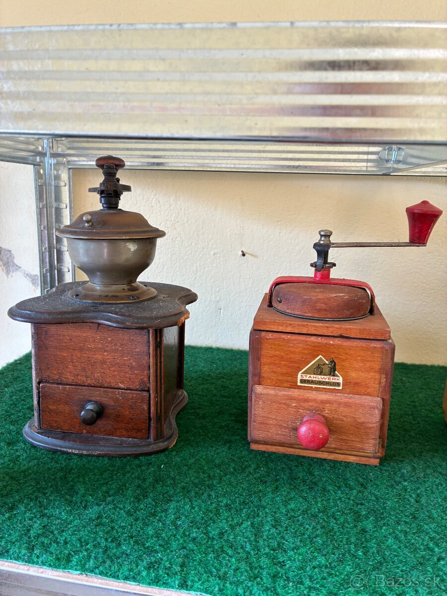 starožitný mlynček na kávu - 7
