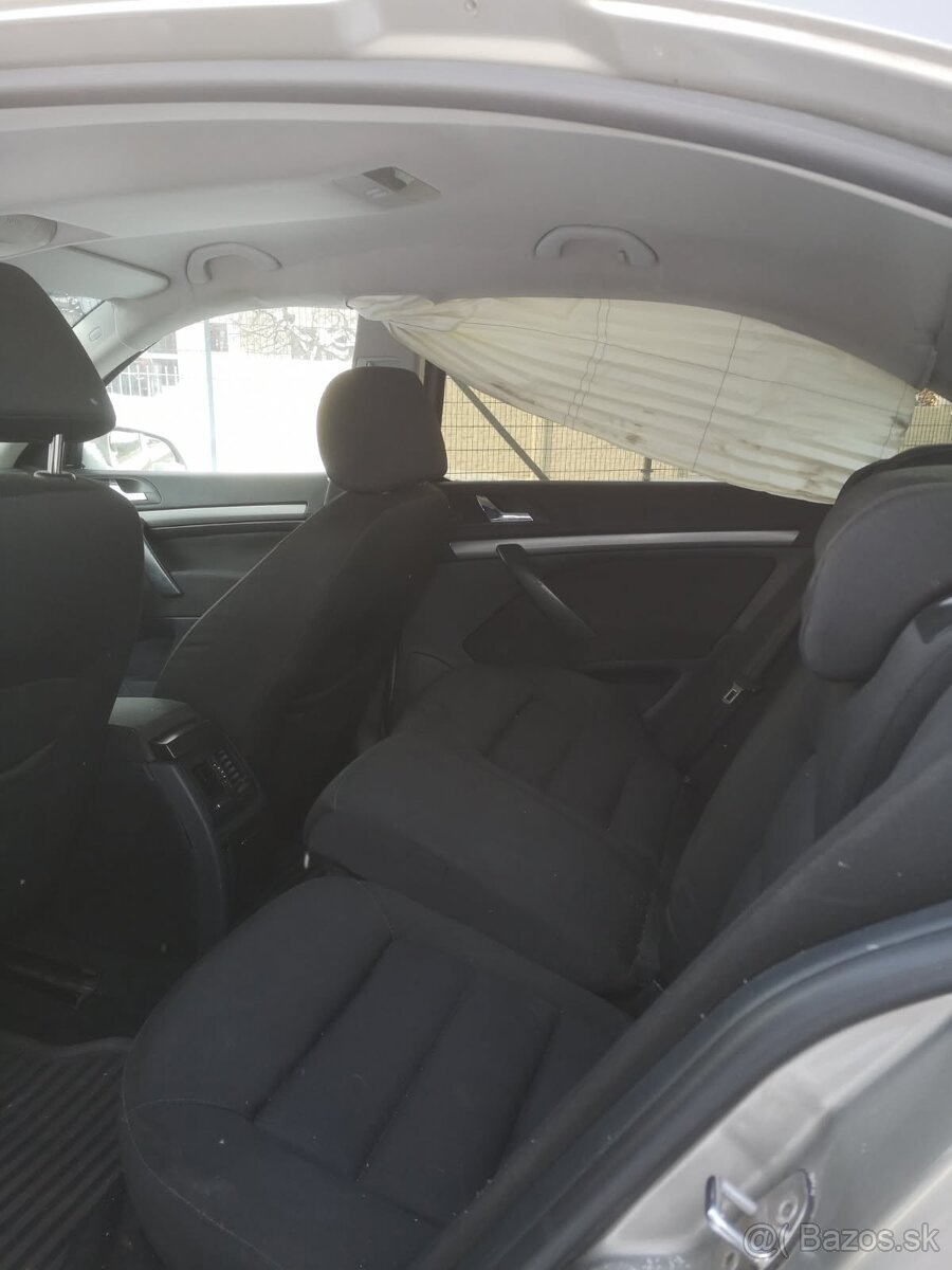 Skoda octavia 2 2.0 tdi - 7