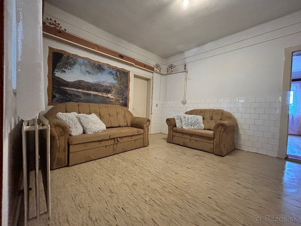 Ponúkam na predaj 3izb Rodinný dom so záhradou blízko Levíc - 7