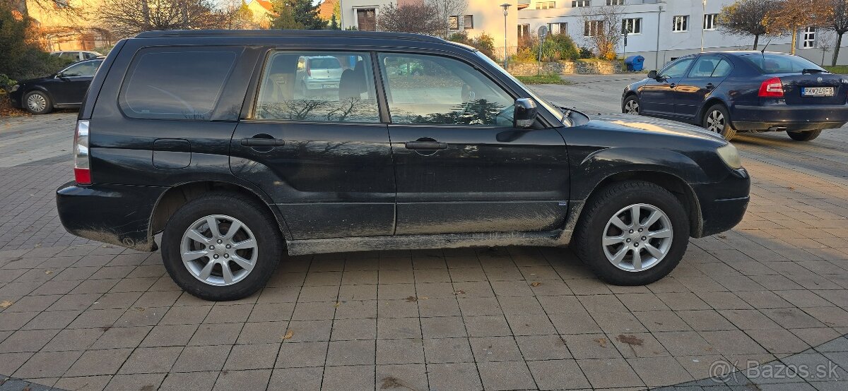 Subaru Forester automat LPG 116 kw 2006 - 7