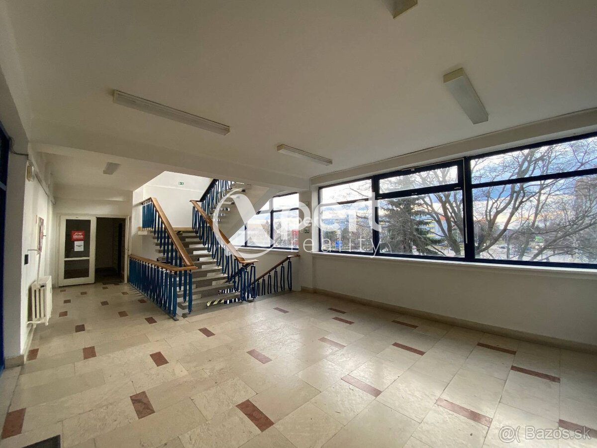 Kancelársky priestor na mieru - CENTRUM - Galanta - 7