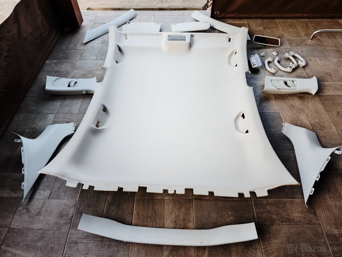 Skoda octavia 2;sedam stropnica interier - 7