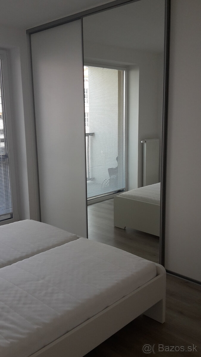 Prenajmem 2-izbový byt, bez provízie, Novostavba, OC Centrál - 7