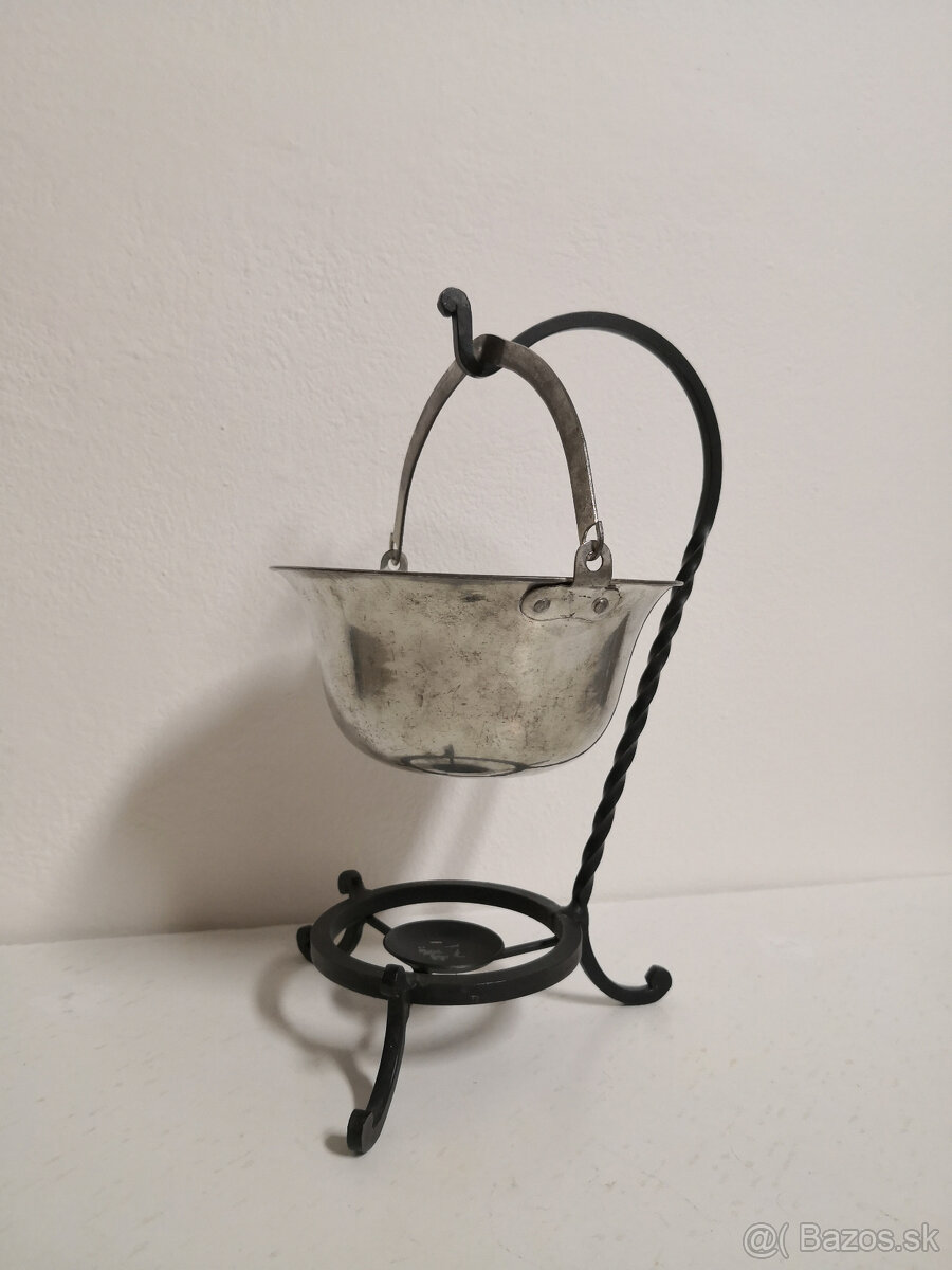 Starožitný kotlík zo stojanom - 7