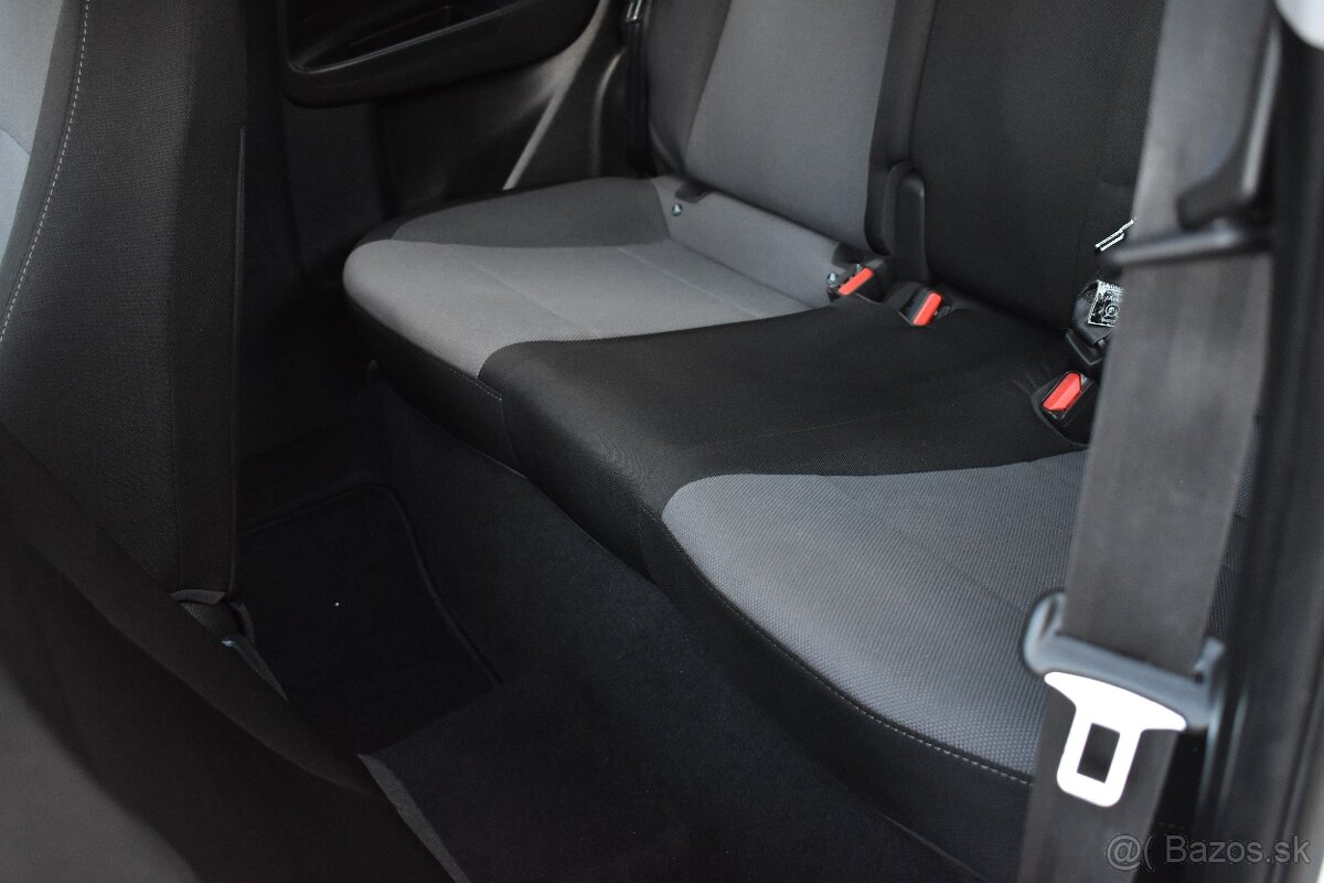 Hyundai i20 Coupe 1.4i 16V Dynamic - 7