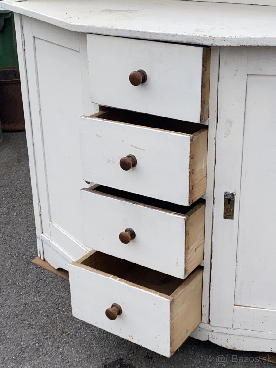 ľudový kredenc 1900 - 7