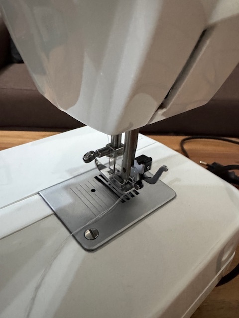 Šijací stroj Singer 1507 - 7