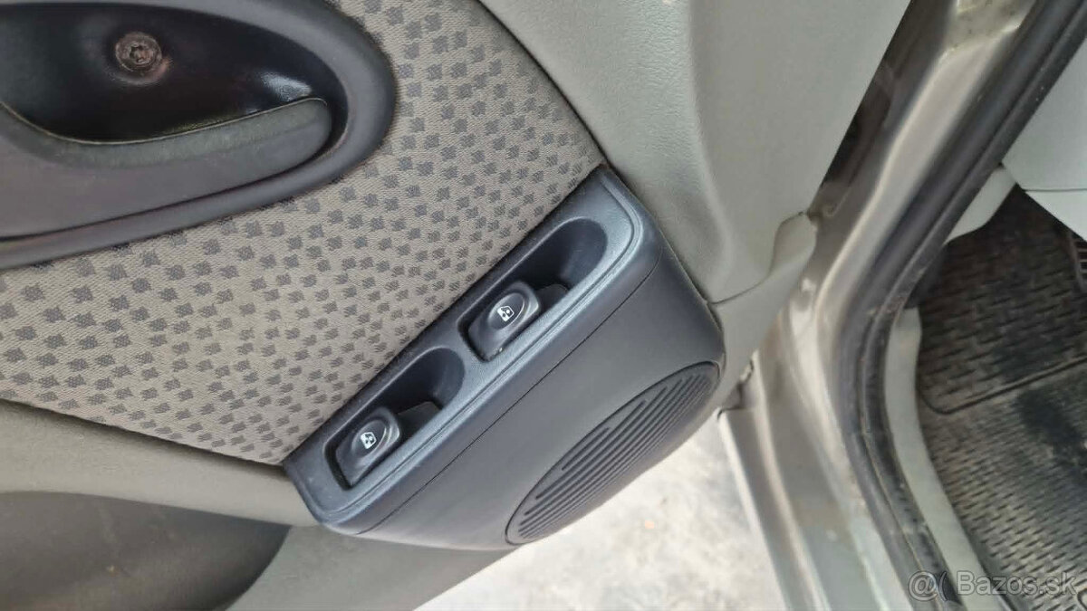 Renault Thalia 1,4i 55kw, kód: K7JA7 - 7