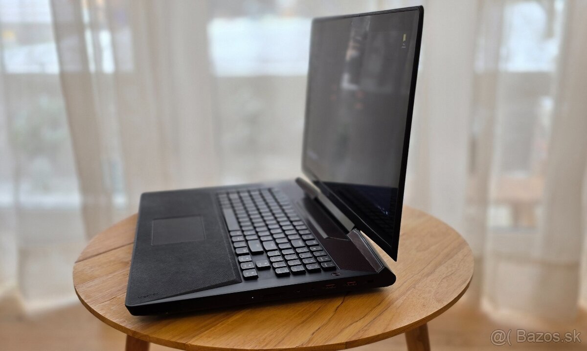 Lenovo Y910 herný notebook - 7