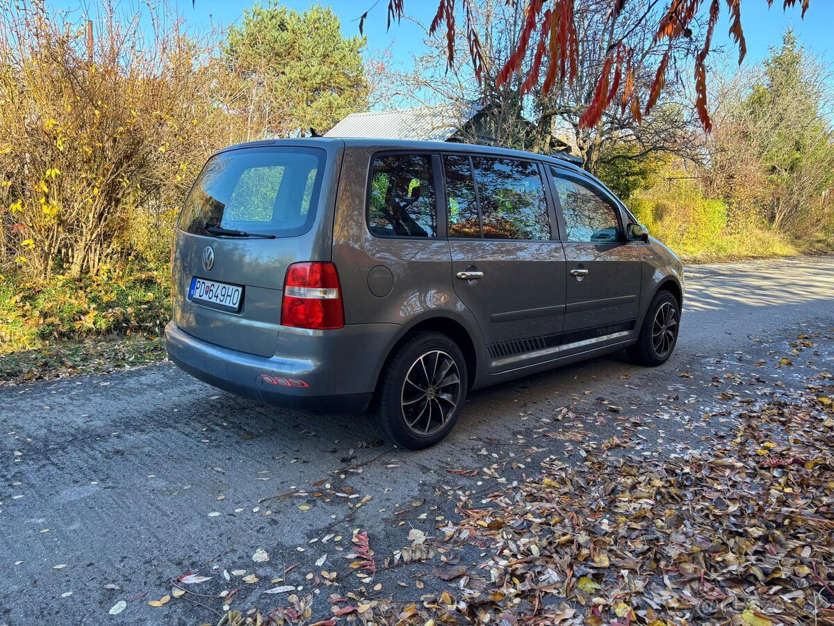 Volkswagen Touran 1.9 TDI 77 kW – DSG - 7