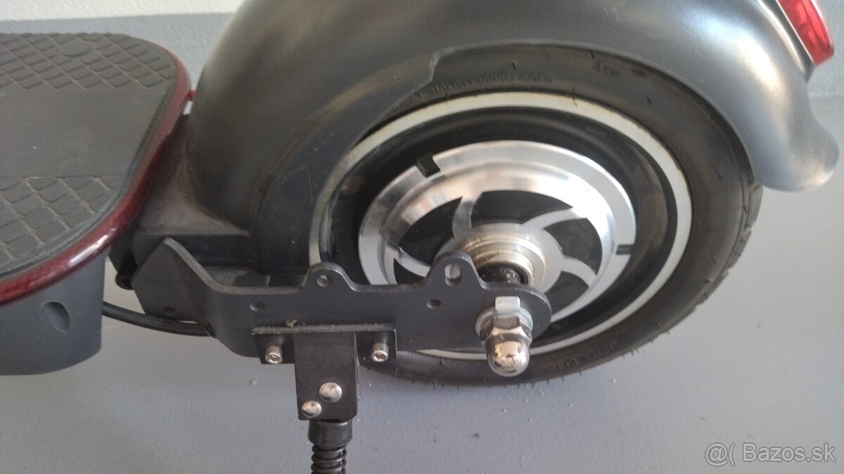 Elektrická kolobežka model e20 - 7