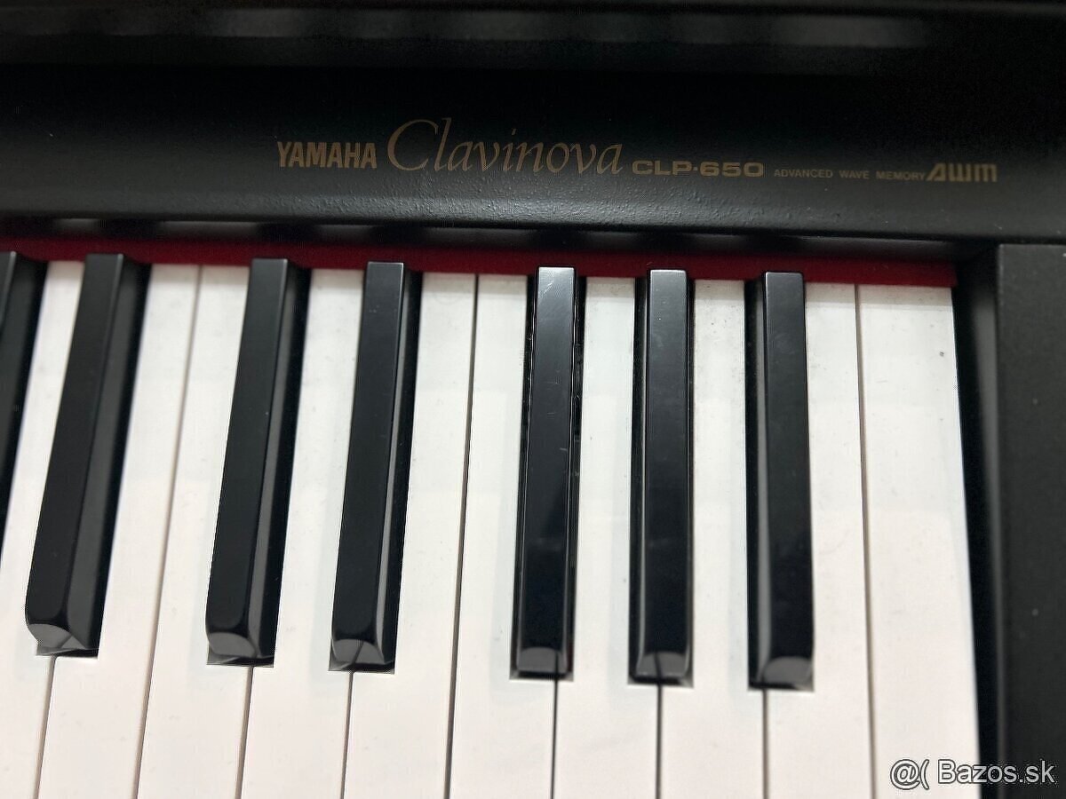 Yamaha Clavinova CLP-650 - 7