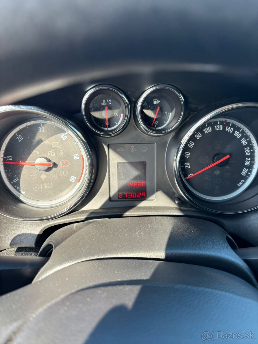 Opel Astra Sport Tourer 1,7 CDTI - 7