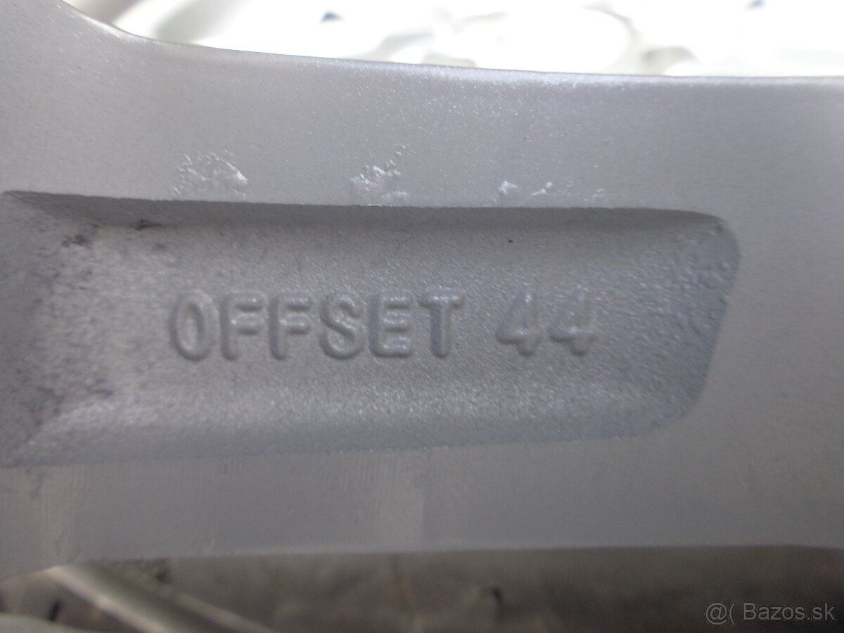 5x114,3 R16 Hyundai Kona / Kia zimna sada kolies - 7