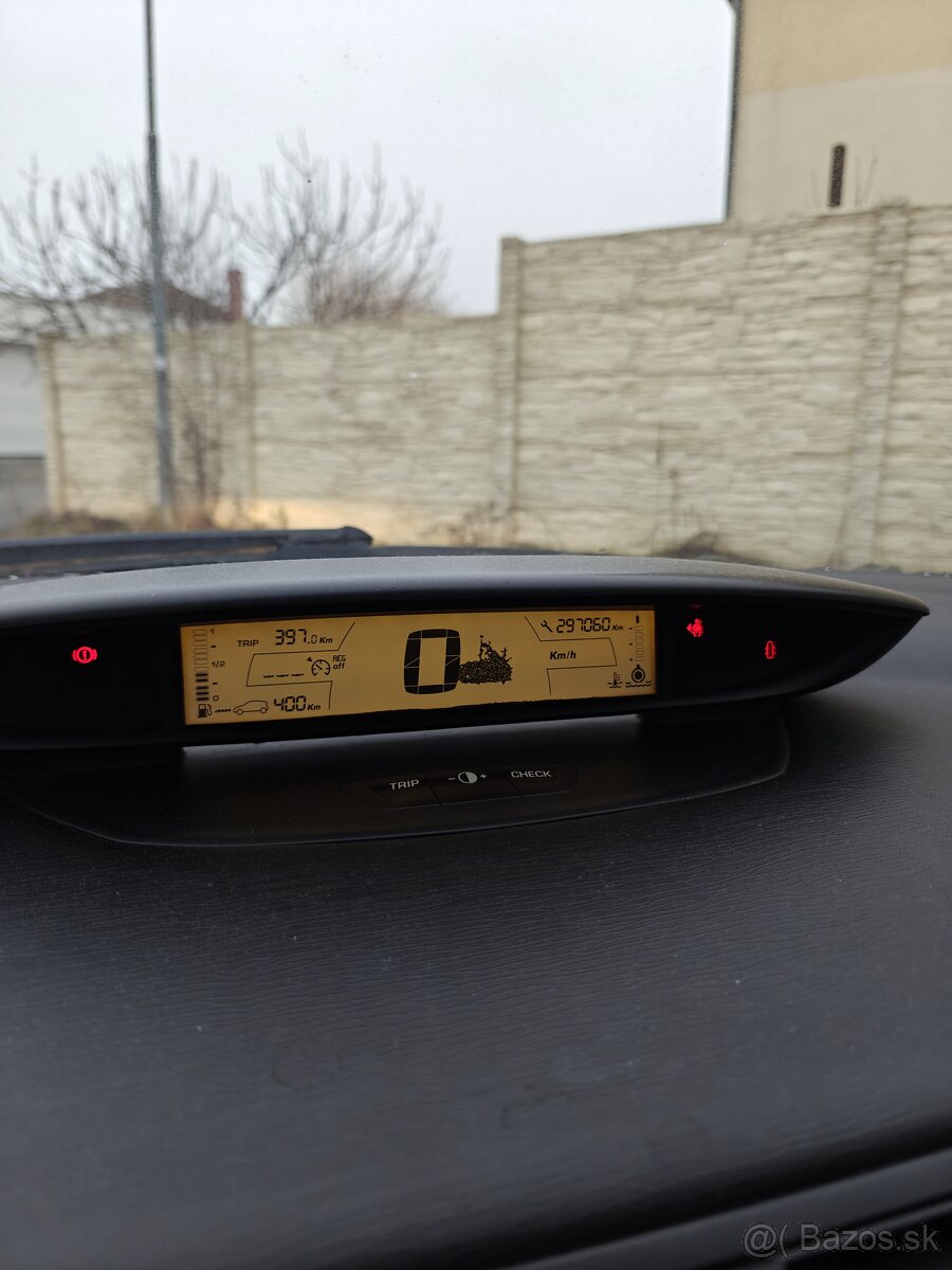 Citroën C4 1.6 HDi - 7