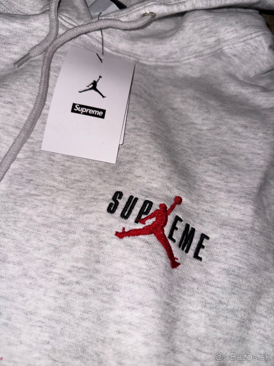 Supreme x Jordan suprava - 7