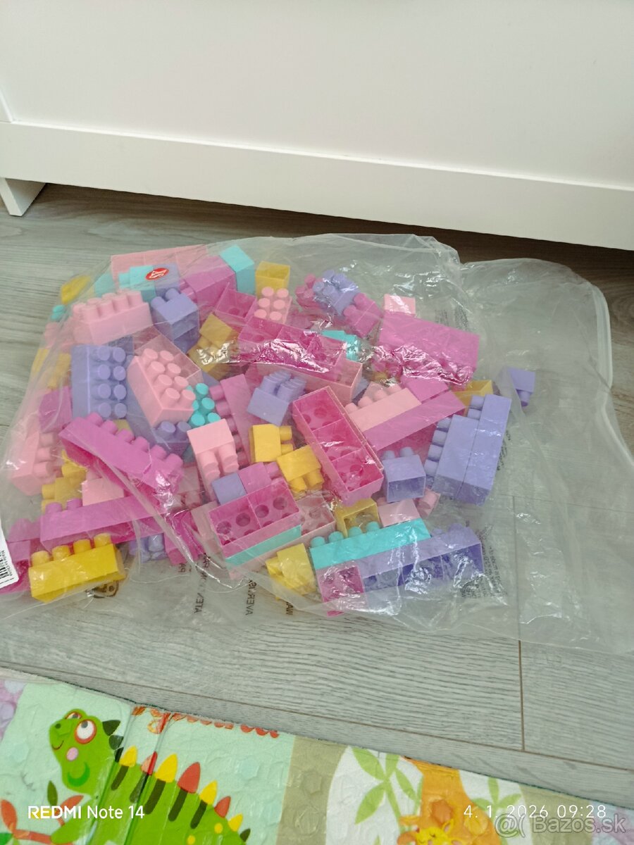 Hračky - 7