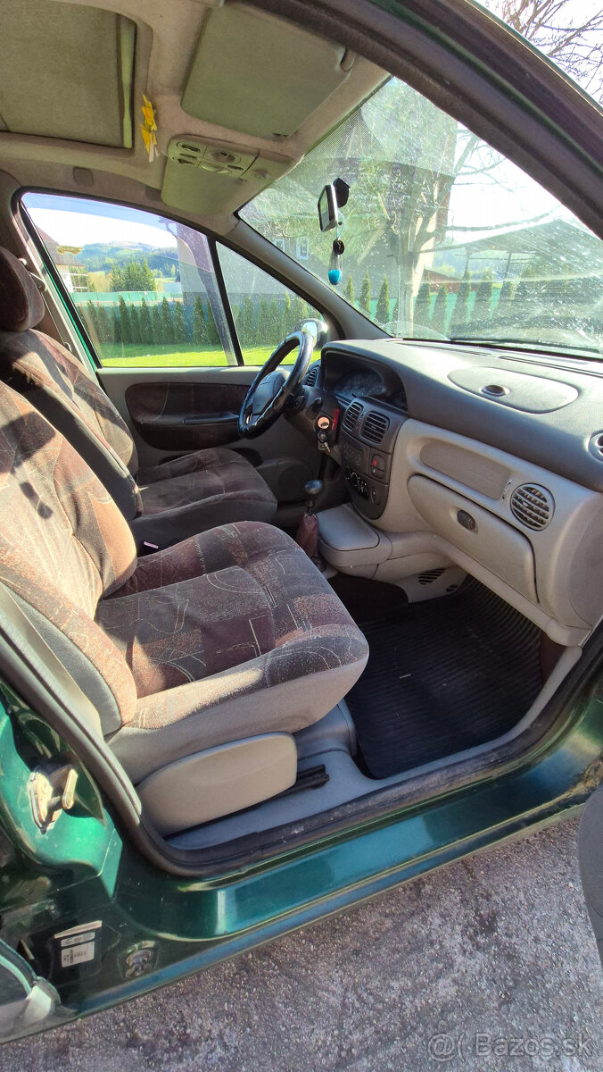 Renault Scenic - 7