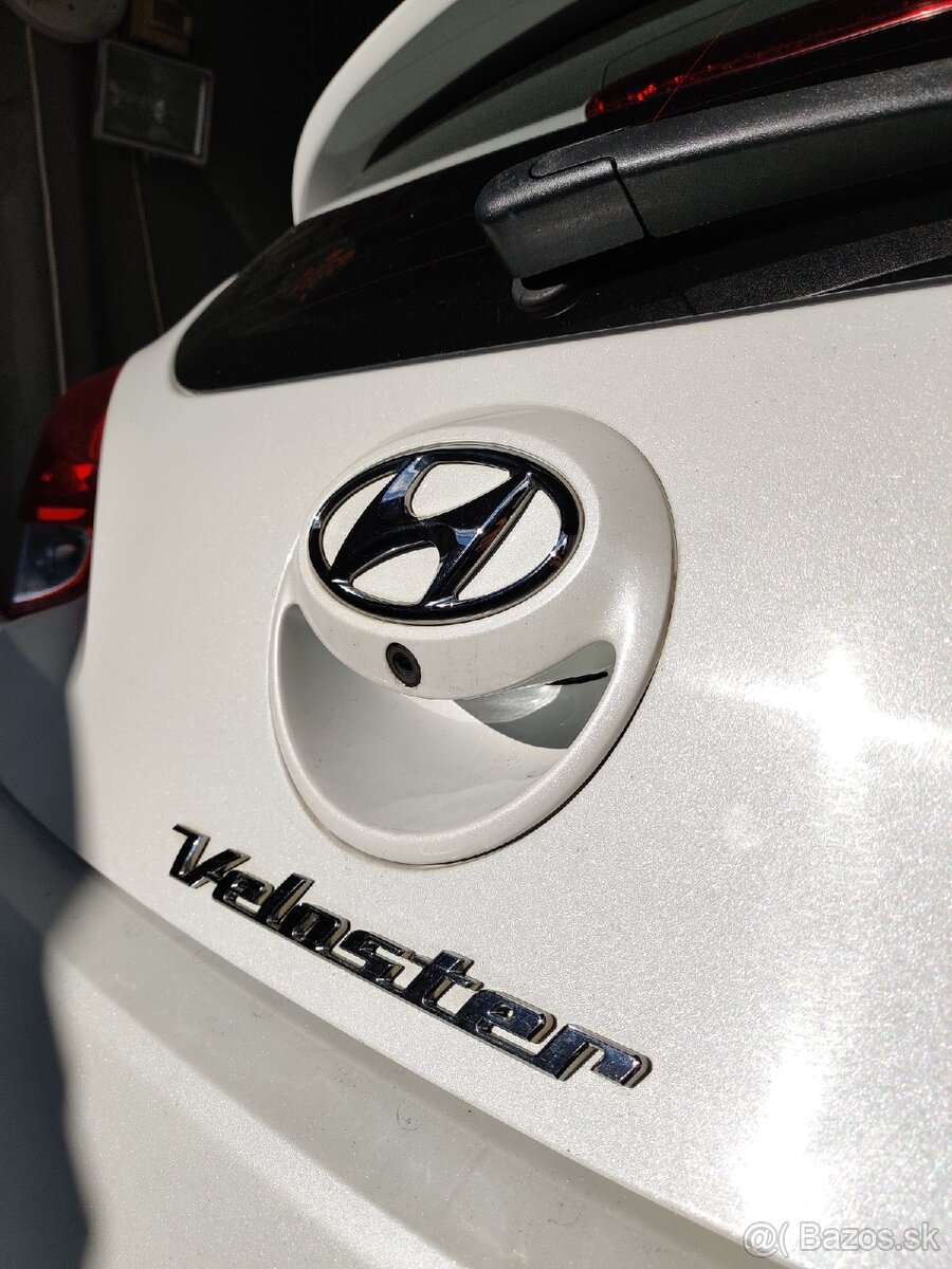 Hyundai Veloster Turbo - 7