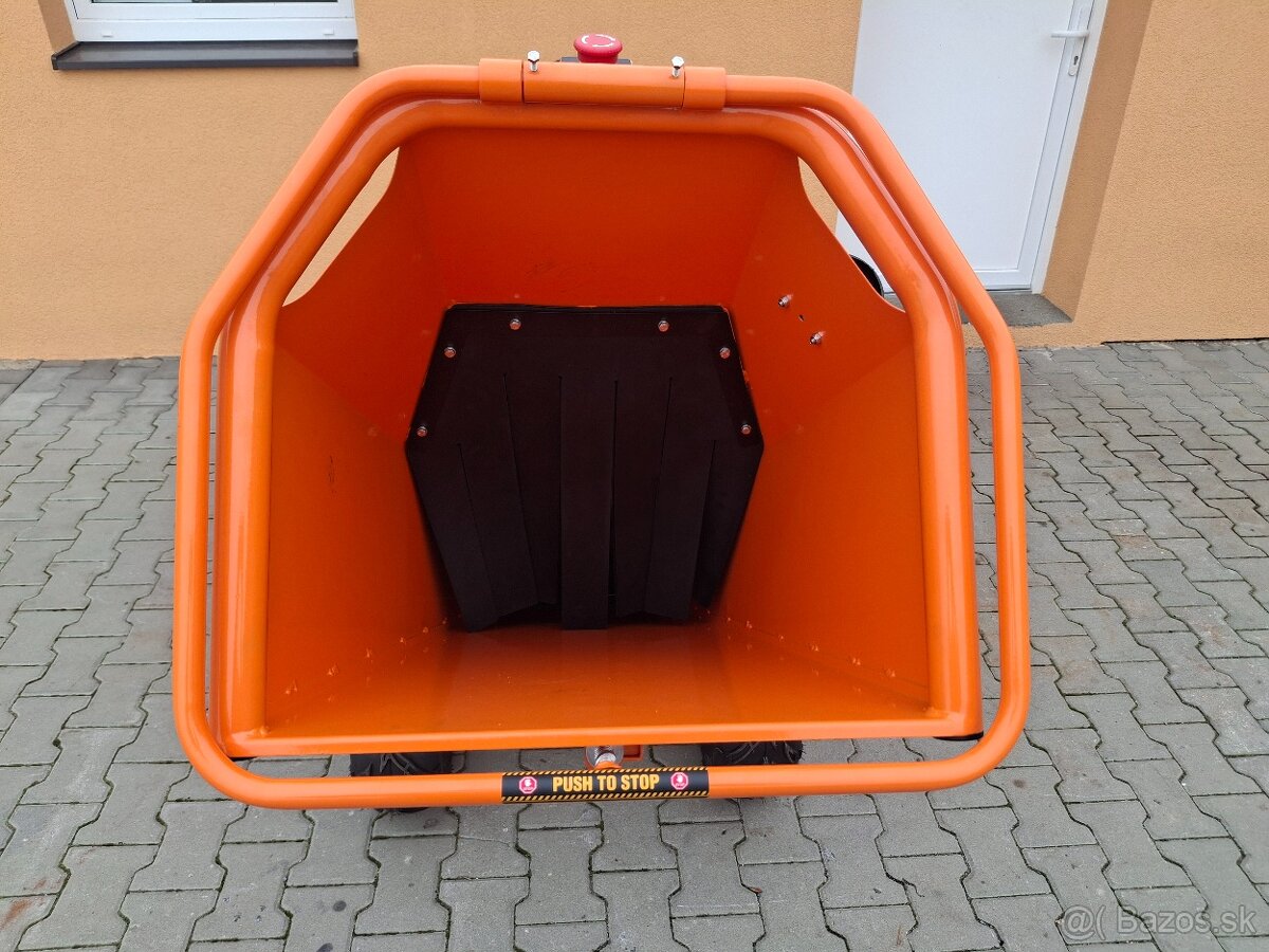 Štěpkovač větví benzínový - 7