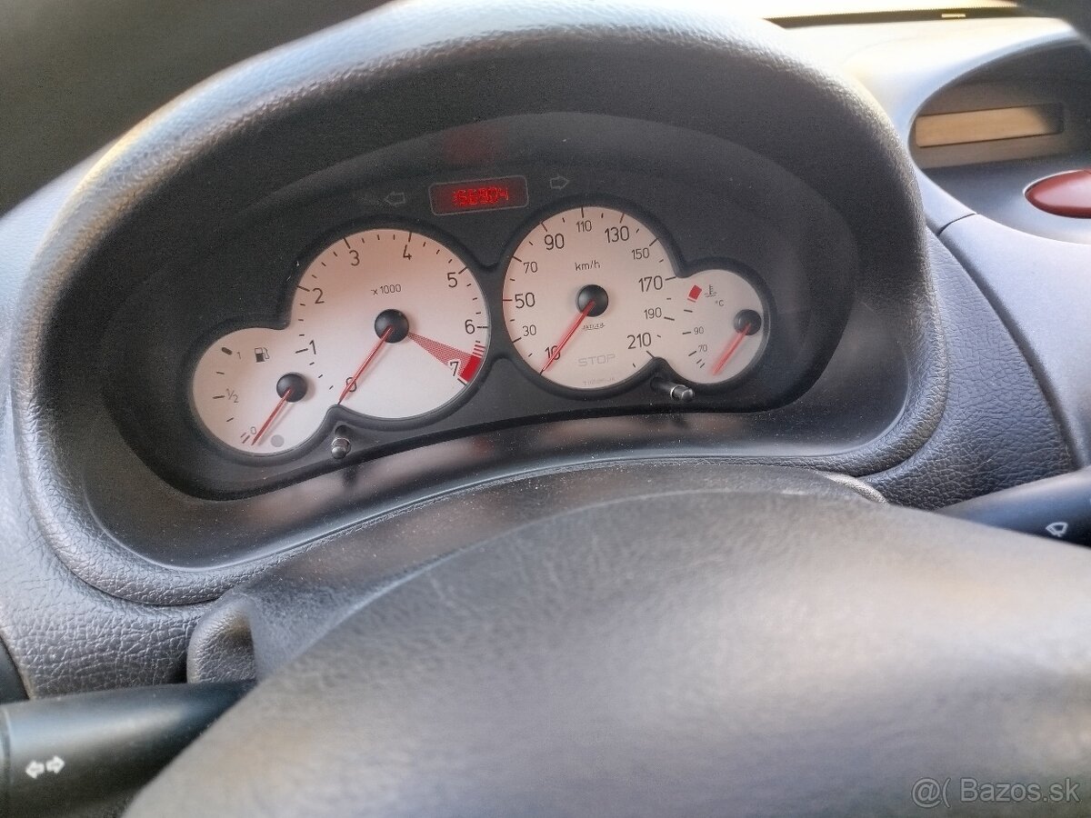 Peugeot 206 - 7