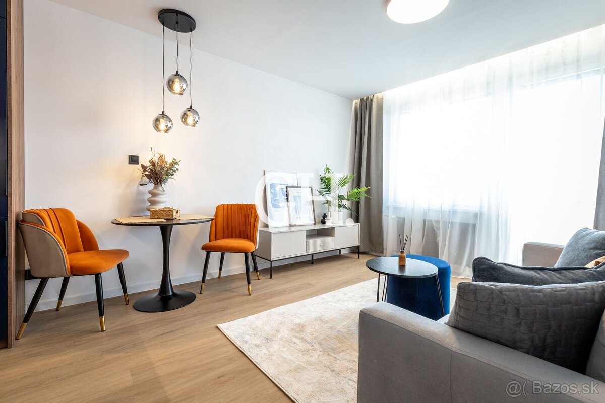 Modrý klenot v centre mesta | KARPATSKÁ - Kuzmányho | 1-izbo - 7