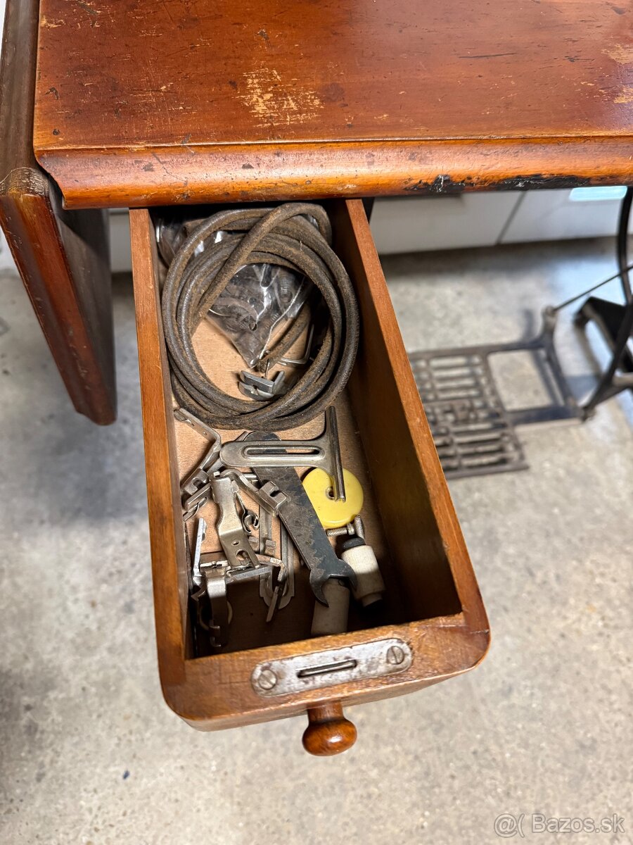 Singer starožitný šijací stroj - 7