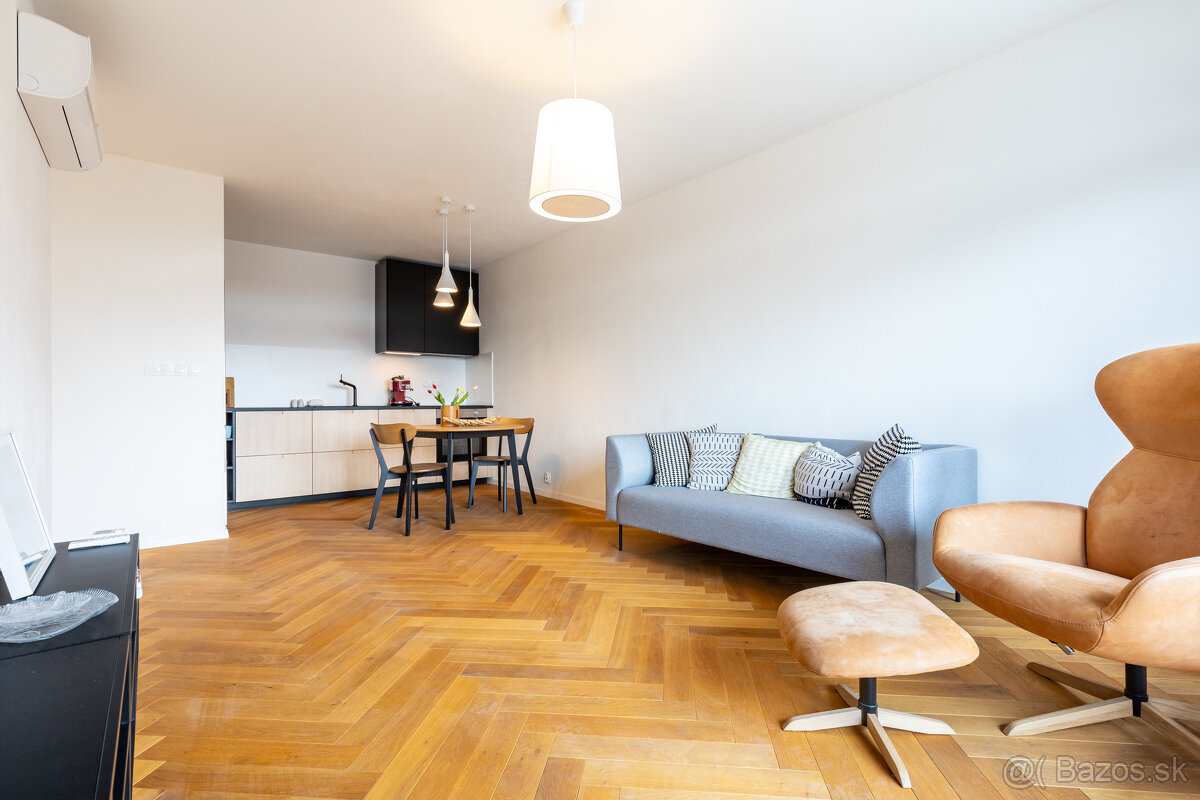 Na prenájom 2 izbový byt - Košice, Centrum - 7