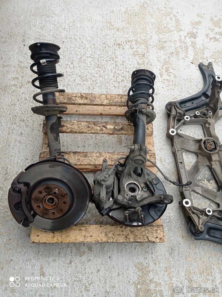 Pravá predná štvrtka Passat b8 nápravnica - 7