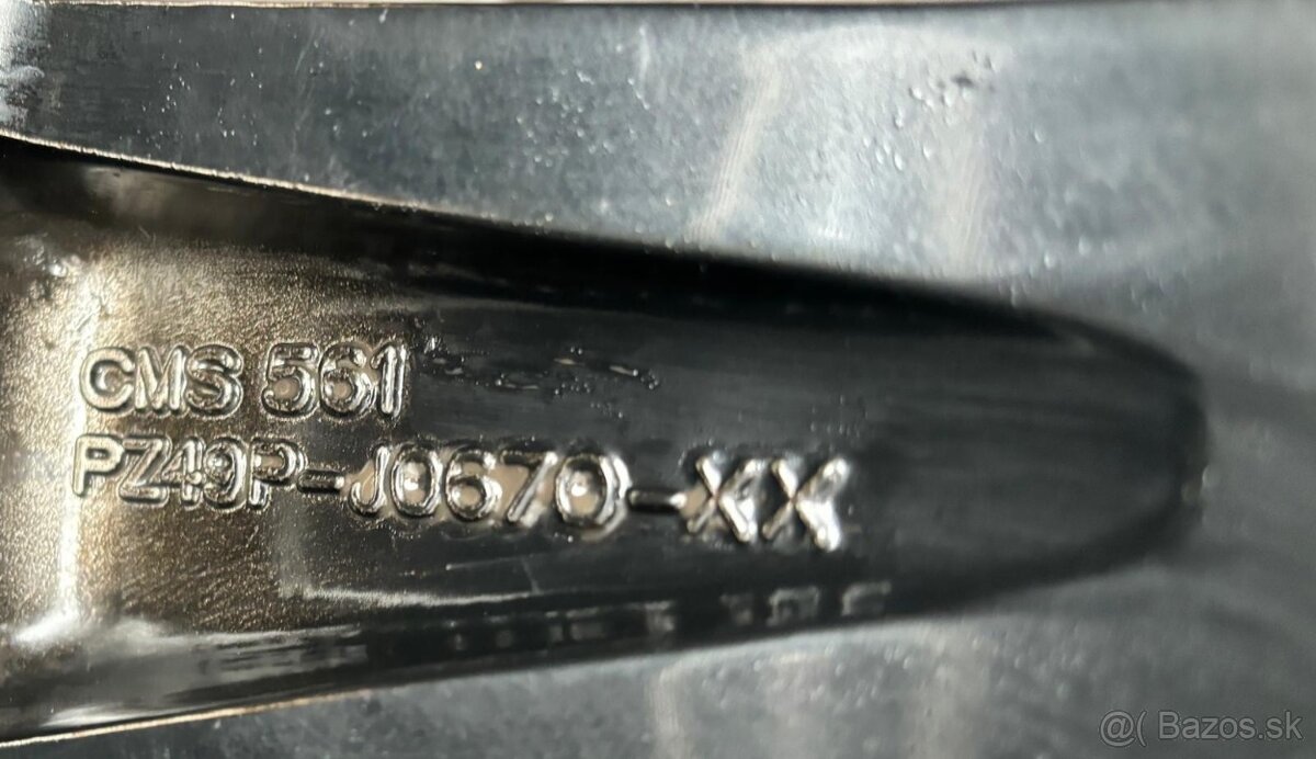 Zimní sada Toyota Land Cruiser F150 265/60R18 Black - 7