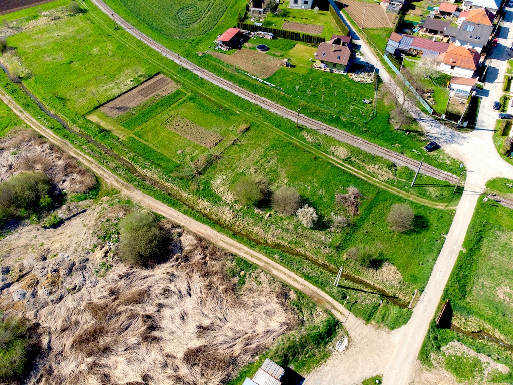 Spišské Vlachy 2.700 m2 pozemok na výstavbu RD - 7